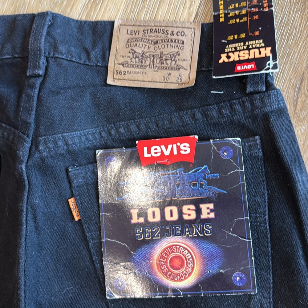 Vintage Orange Tab Loose Fit Levi’s 562 30x26